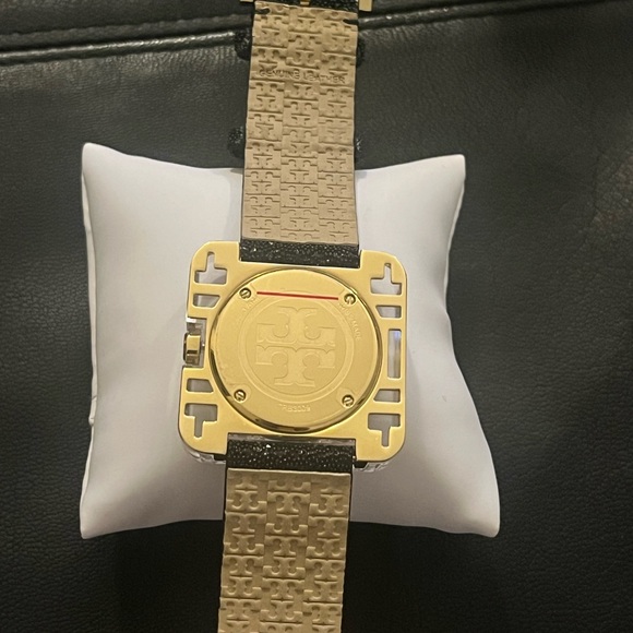 Tory Burch Watch The Izzie Square Face - Picture 6 of 7